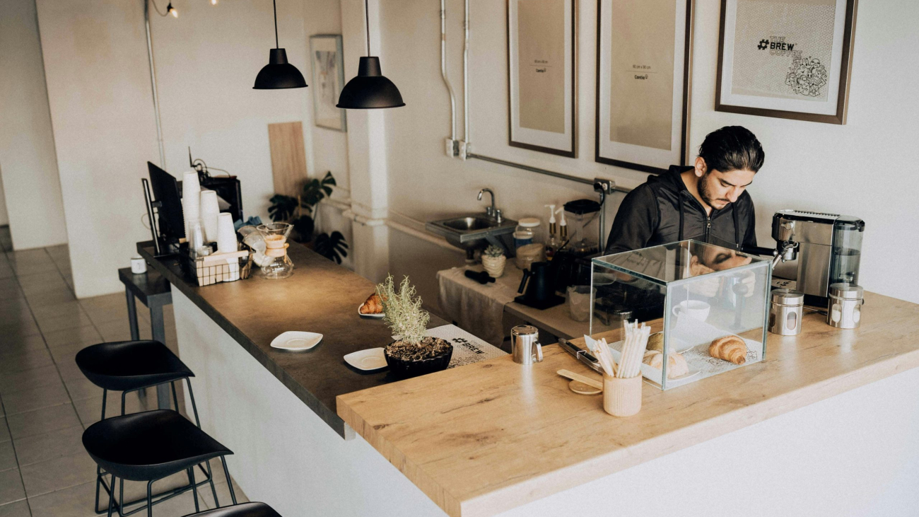 pexels-amar-14110993